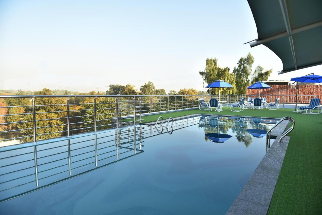 Best Western Premier Islamabad Luaran gambar